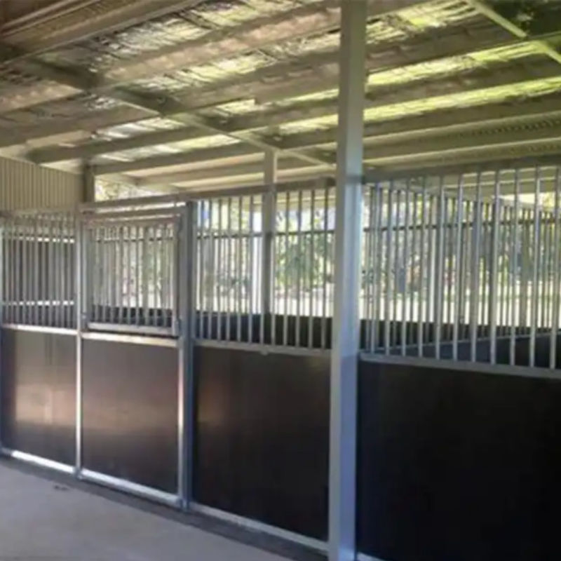 Roll Up Door Type Prefab Steel Warehouse Buildings Good Seismic Performance