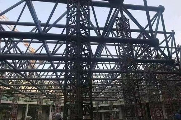 China Factory Workshop Steel Structure Customized Galvanized Prefabricated Truss Beam Price