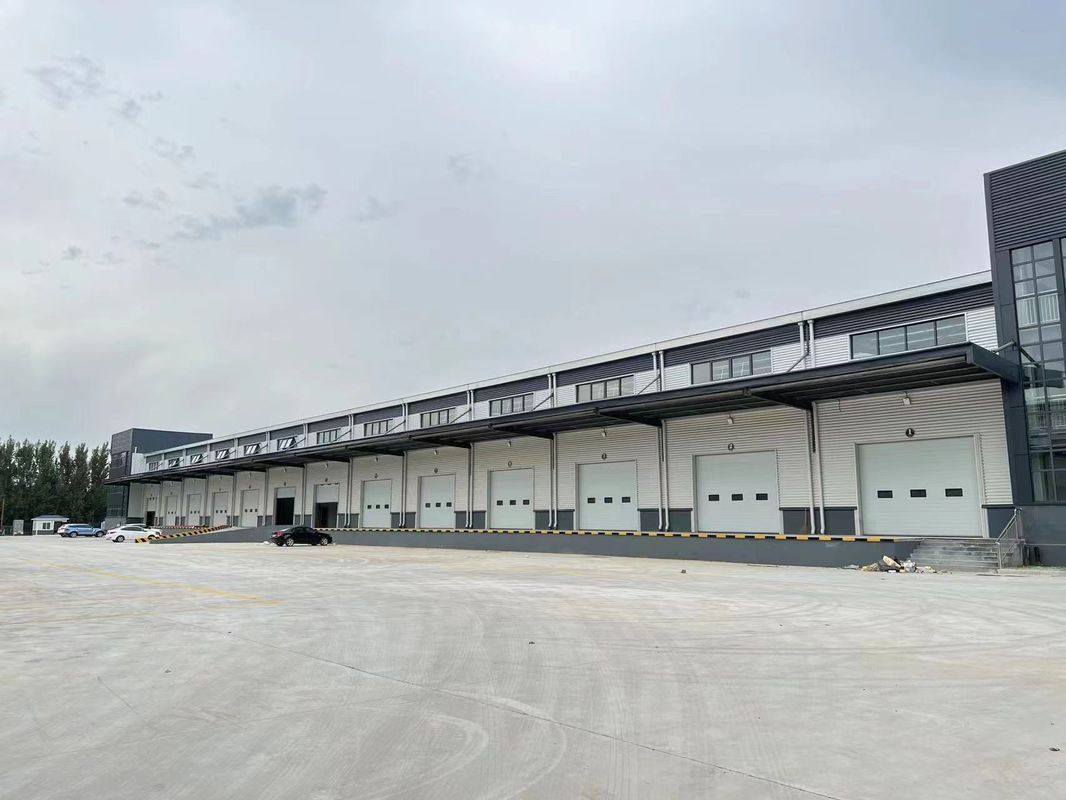 China Prefabricated Building/Steel Fabrication/Prefabricated Metal Workshop/Low Price/Customized Steel Structure